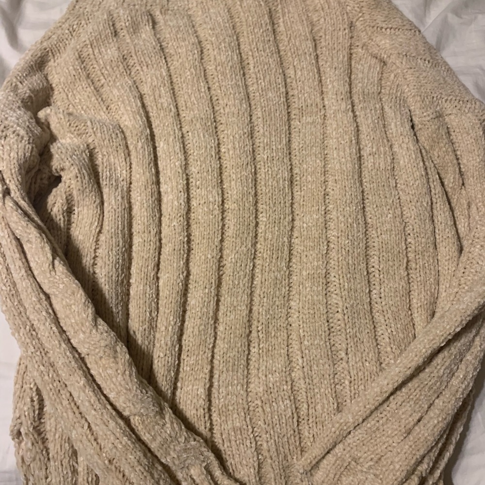 NWT sweaters - Picture 3 of 3
